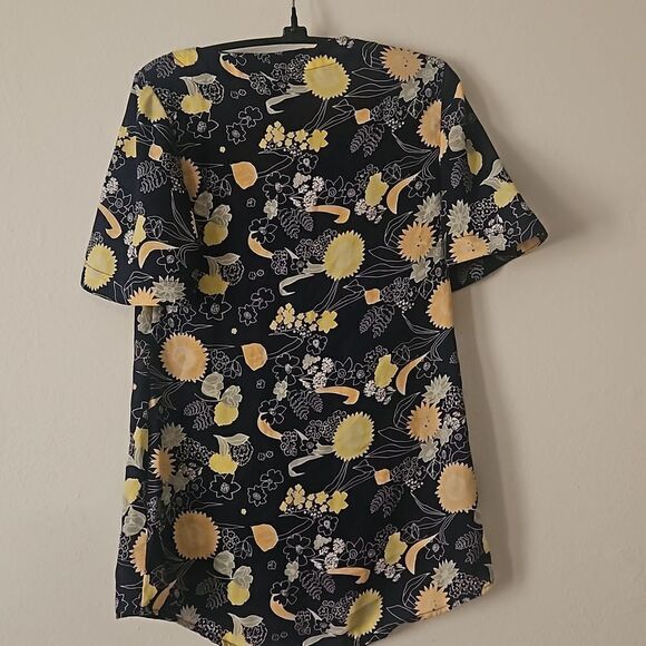 Modcloth woman print blouse XXS - Picture 5 of 5